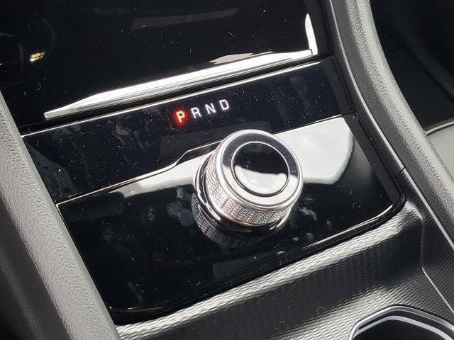 new 2025 Jeep Grand Cherokee car, priced at $47,690