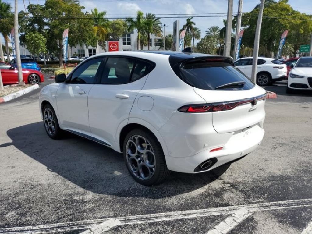 new 2025 Alfa Romeo Tonale car, priced at $57,430