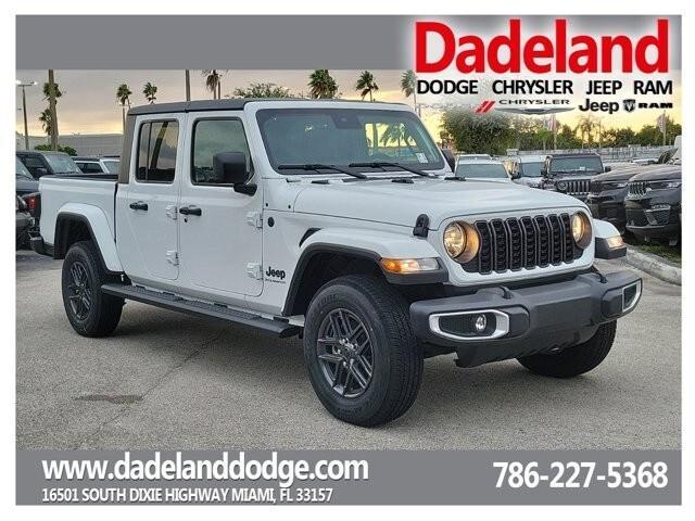 new 2024 Jeep Gladiator car, priced at $44,411