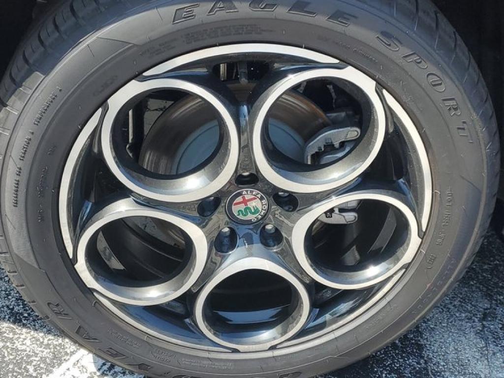 new 2024 Alfa Romeo Tonale car, priced at $47,090