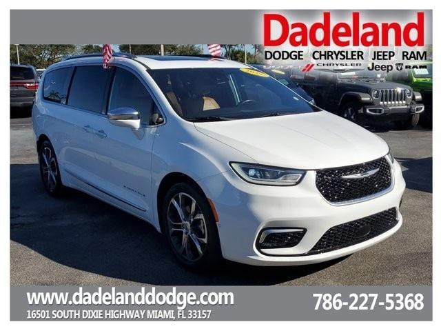 used 2022 Chrysler Pacifica car, priced at $34,995