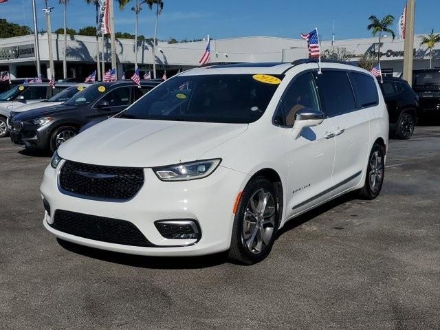 used 2022 Chrysler Pacifica car, priced at $34,995