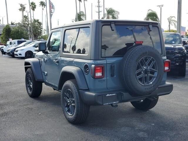 new 2025 Jeep Wrangler car, priced at $40,386