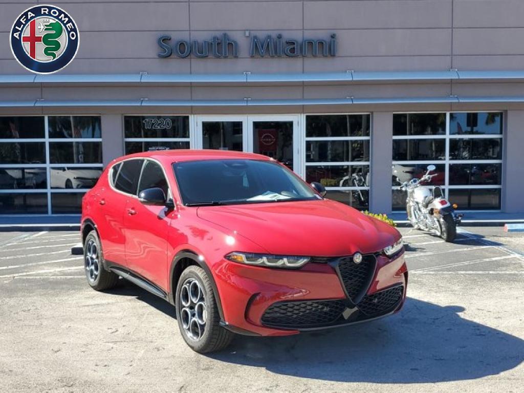 new 2025 Alfa Romeo Tonale car, priced at $48,725