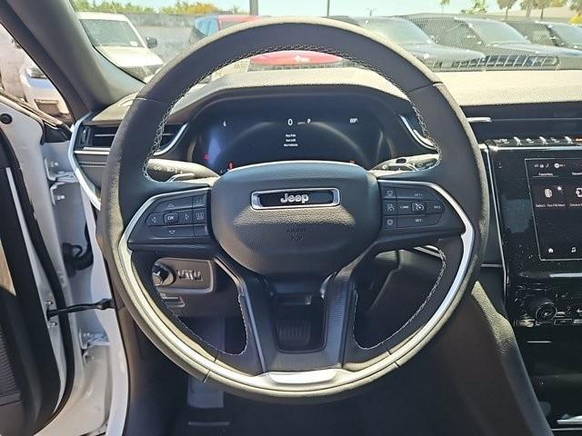 new 2024 Jeep Grand Cherokee L car, priced at $45,324