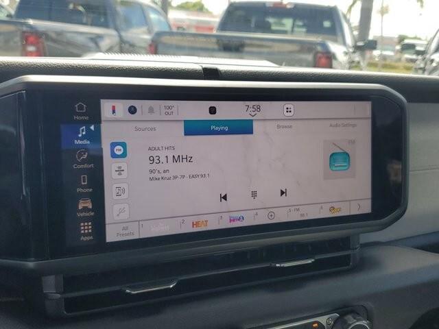 new 2025 Jeep Gladiator car, priced at $45,050