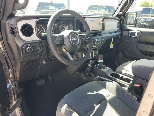 new 2025 Jeep Gladiator car, priced at $45,050