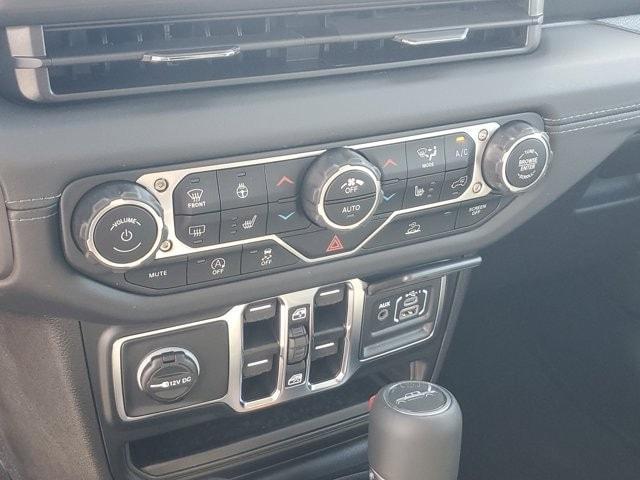 new 2025 Jeep Gladiator car, priced at $49,240