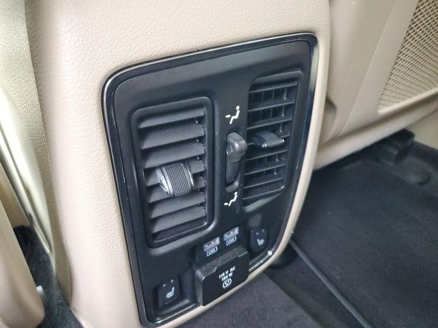 used 2015 Jeep Grand Cherokee car, priced at $12,995