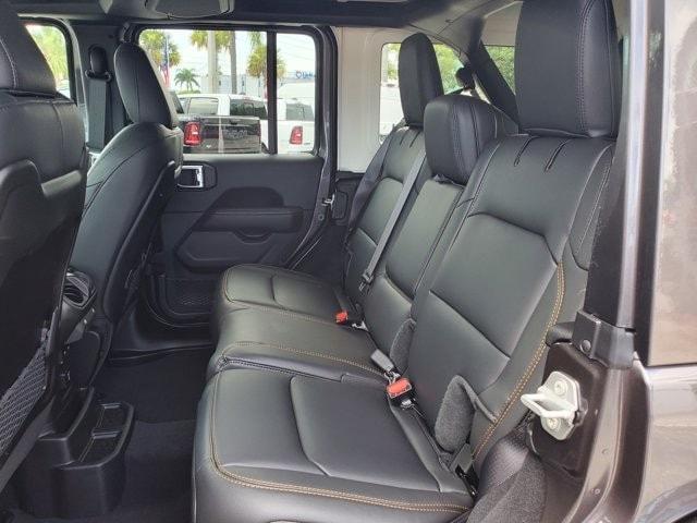 new 2025 Jeep Wrangler car, priced at $52,592