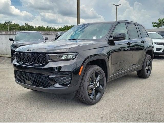 new 2024 Jeep Grand Cherokee car, priced at $45,450