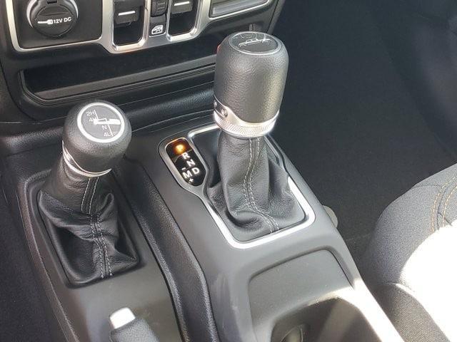 new 2025 Jeep Gladiator car, priced at $45,885