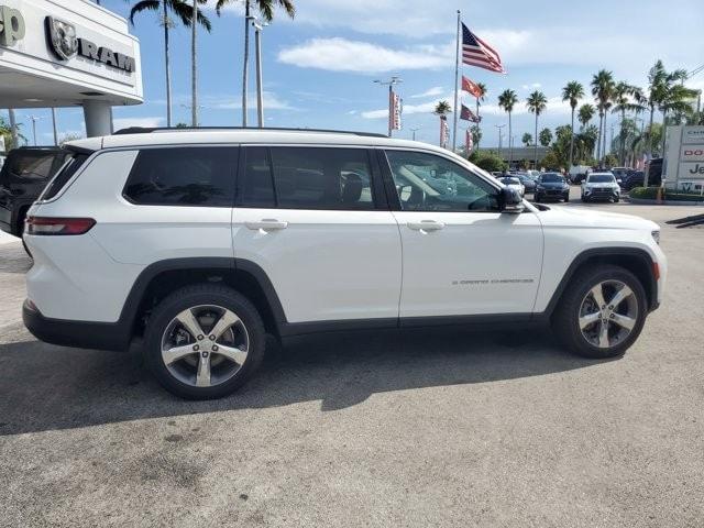 used 2021 Jeep Grand Cherokee L car, priced at $28,995