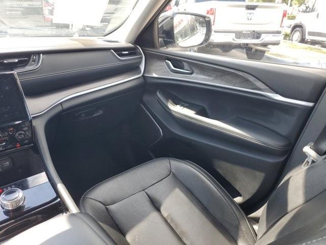 used 2021 Jeep Grand Cherokee L car, priced at $28,995