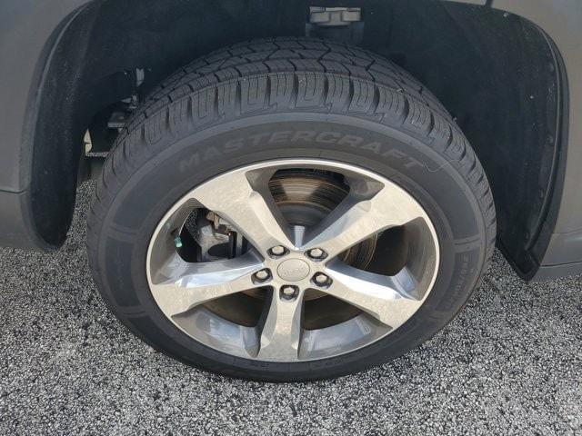 used 2021 Jeep Grand Cherokee L car, priced at $28,995