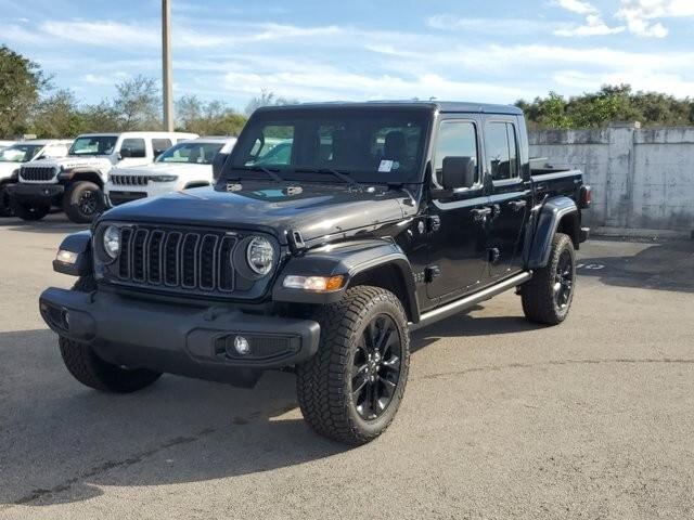 new 2024 Jeep Gladiator car, priced at $42,224