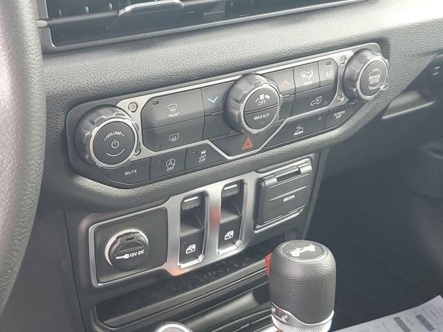 new 2026 Jeep Wrangler car, priced at $40,770