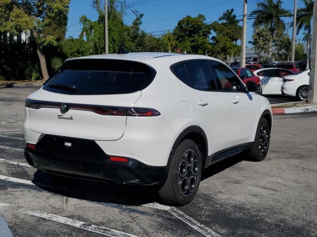 new 2025 Alfa Romeo Tonale car, priced at $39,930