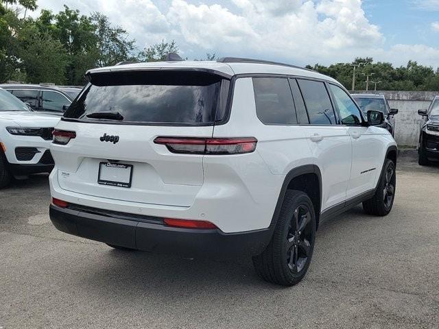 new 2024 Jeep Grand Cherokee L car, priced at $47,212