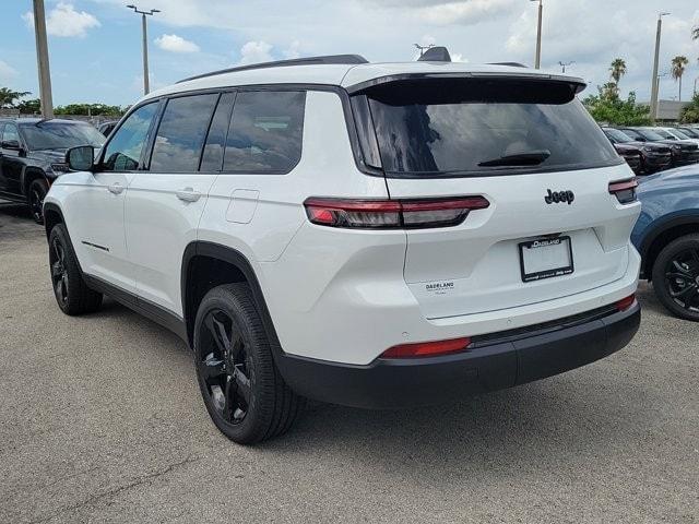 new 2024 Jeep Grand Cherokee L car, priced at $47,212