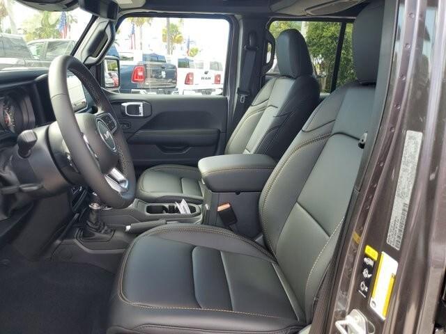 new 2025 Jeep Wrangler car, priced at $52,592