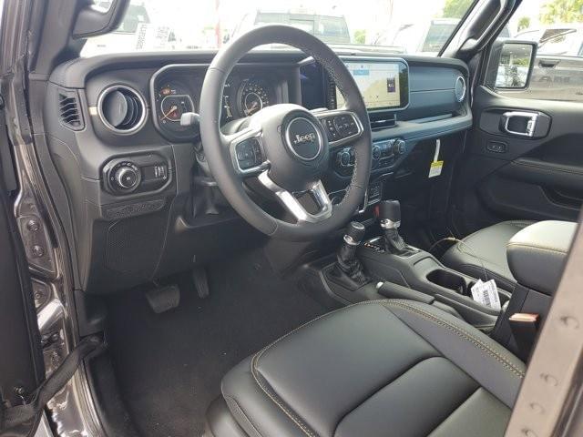 new 2025 Jeep Wrangler car, priced at $52,592