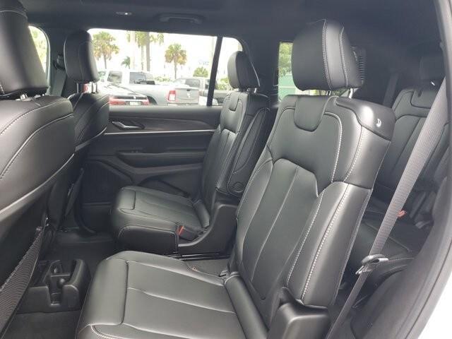 new 2025 Jeep Grand Cherokee L car, priced at $50,240