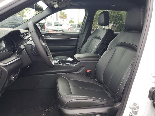 new 2025 Jeep Grand Cherokee L car, priced at $50,240