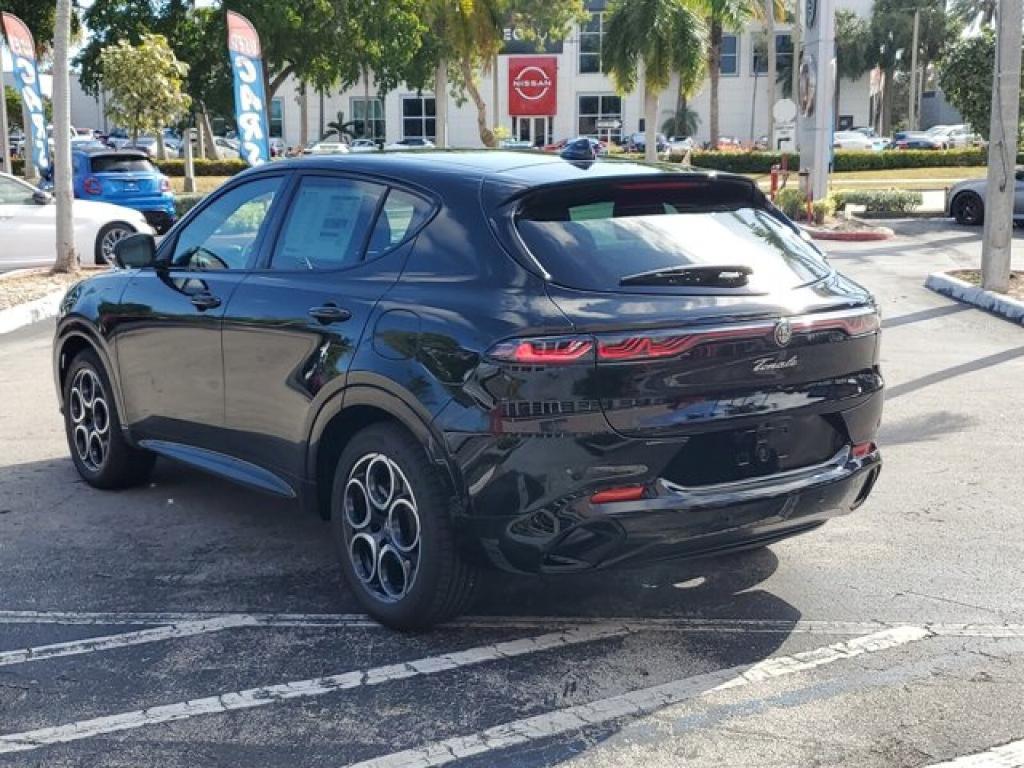 new 2025 Alfa Romeo Tonale car, priced at $54,125