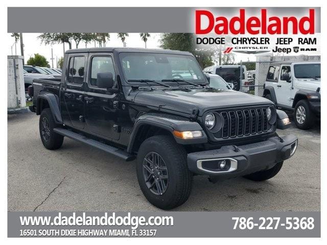 new 2024 Jeep Gladiator car, priced at $46,947