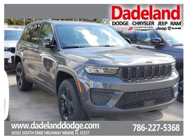 new 2024 Jeep Grand Cherokee car, priced at $45,112