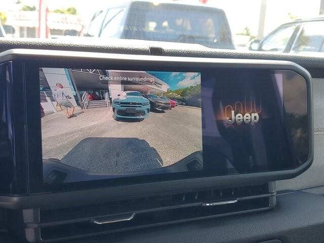 new 2025 Jeep Gladiator car, priced at $43,434