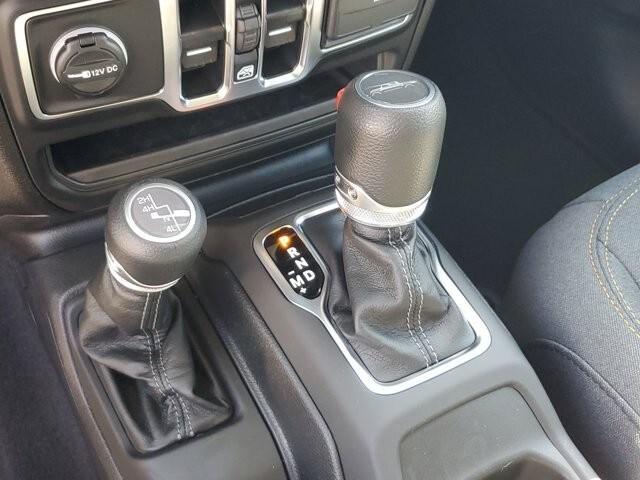 new 2025 Jeep Gladiator car, priced at $43,434