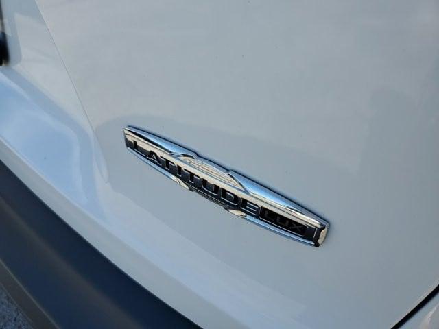 used 2021 Jeep Cherokee car, priced at $18,995