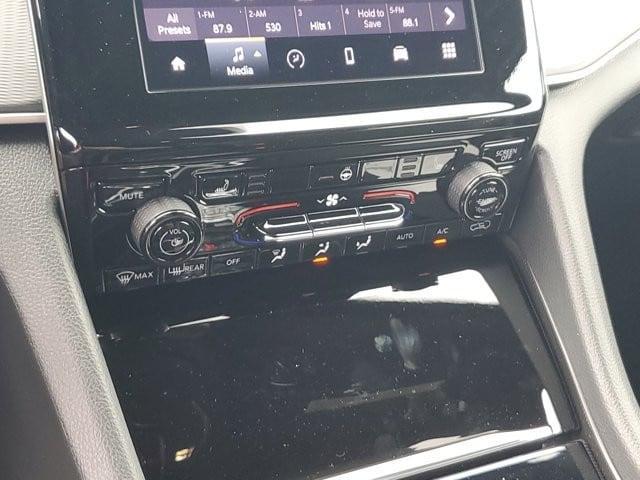 new 2025 Jeep Grand Cherokee car, priced at $44,871