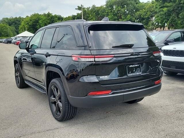 new 2024 Jeep Grand Cherokee car, priced at $42,950