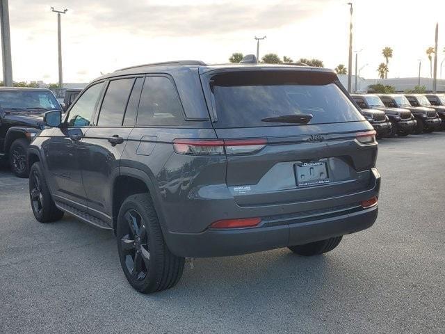 new 2024 Jeep Grand Cherokee car, priced at $45,450