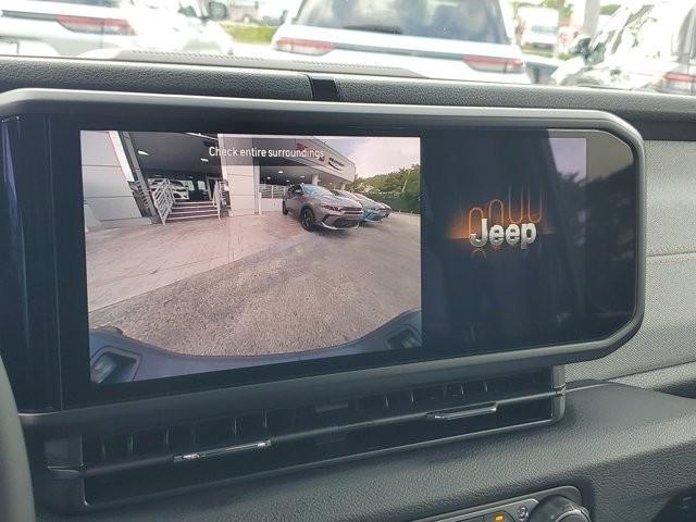 new 2025 Jeep Gladiator car, priced at $43,434