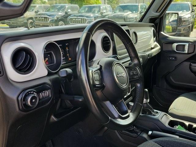 used 2021 Jeep Wrangler Unlimited car, priced at $26,995