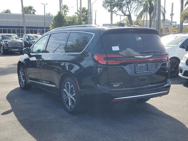 new 2025 Chrysler Pacifica car, priced at $54,469