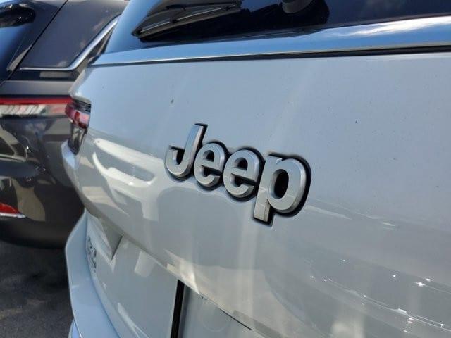 new 2024 Jeep Grand Cherokee L car, priced at $63,785