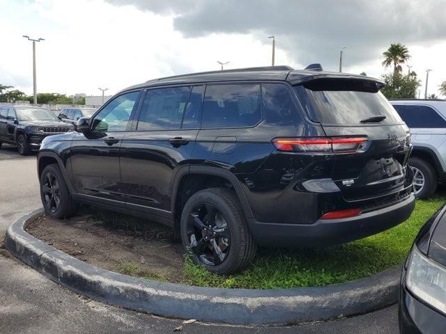 new 2024 Jeep Grand Cherokee L car, priced at $45,248