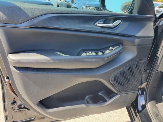 new 2025 Jeep Grand Cherokee car, priced at $41,558