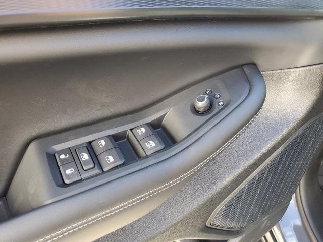 new 2025 Jeep Grand Cherokee L car, priced at $44,919