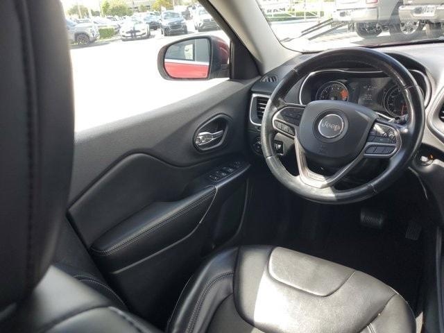 used 2019 Jeep Cherokee car, priced at $12,995