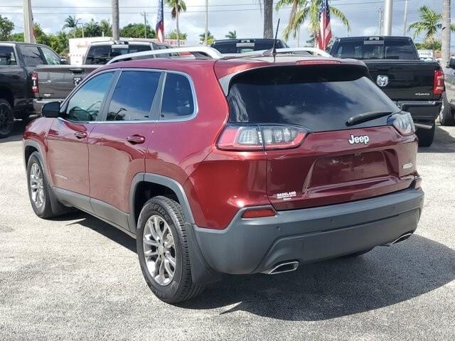used 2019 Jeep Cherokee car, priced at $12,995