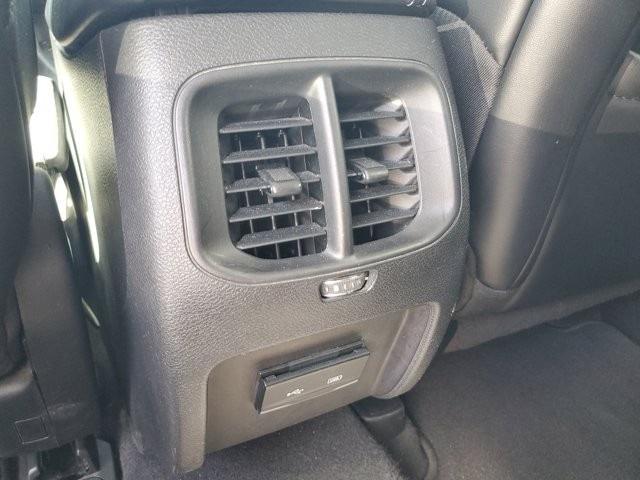 used 2019 Jeep Cherokee car, priced at $12,995