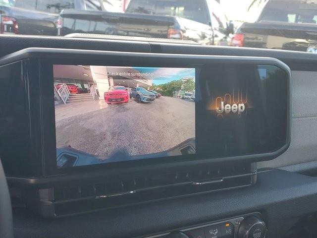 new 2025 Jeep Gladiator car, priced at $45,050