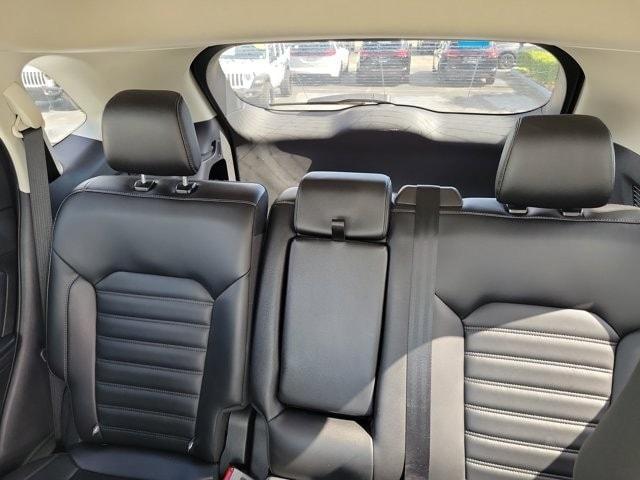 used 2024 Ford Edge car, priced at $23,595