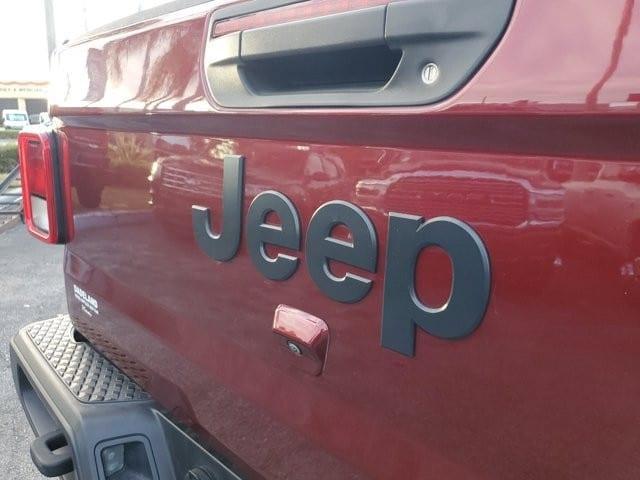 used 2021 Jeep Gladiator car, priced at $33,595